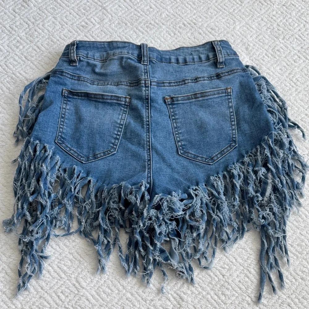 American Bazi trendy high